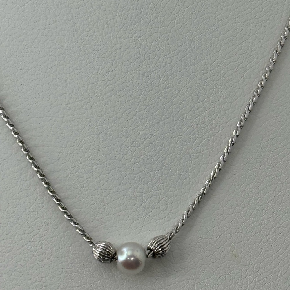 Vtg Avon 925 silver pearl necklace